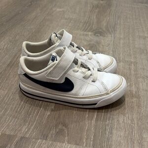 Nike Kids White and Black Sneakers